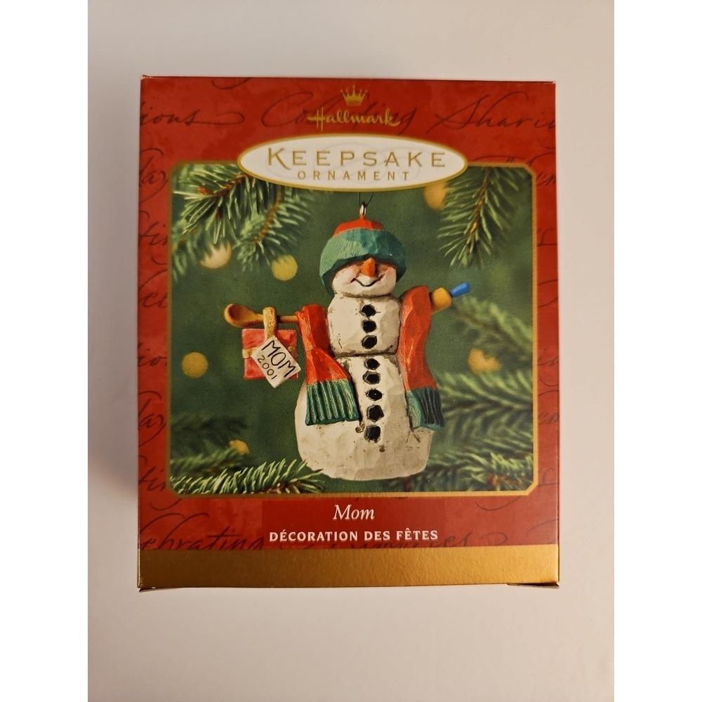 Hallmark Keepsake 2001 Mom Snowman Christmas Ornament - Baking Theme (461)